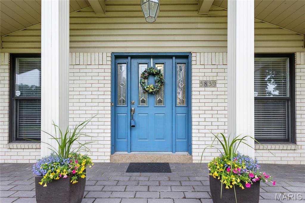 Five Oaks - Residential