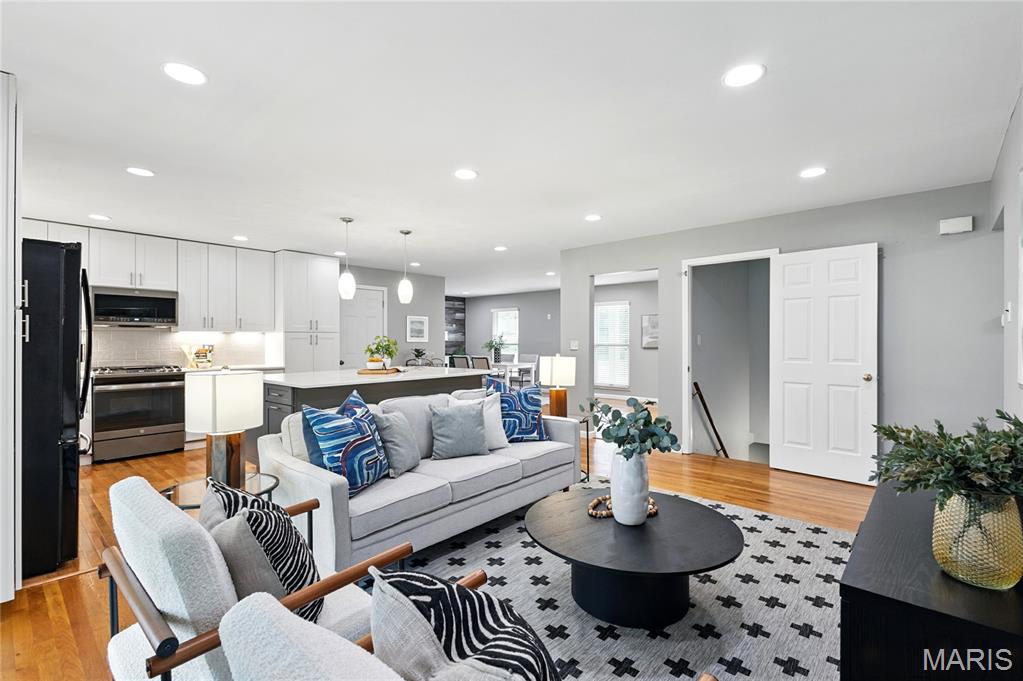 Five Oaks - Residential