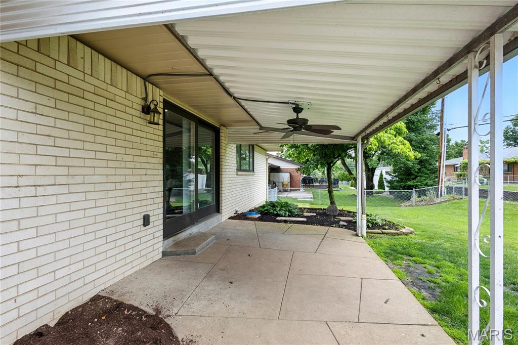 Five Oaks - Residential