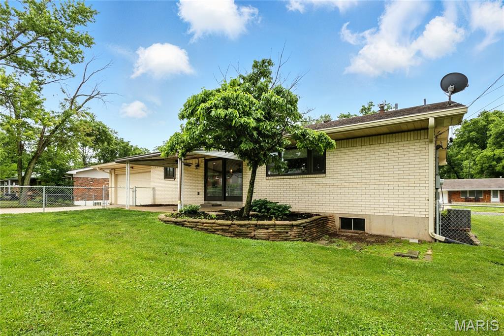 Five Oaks - Residential