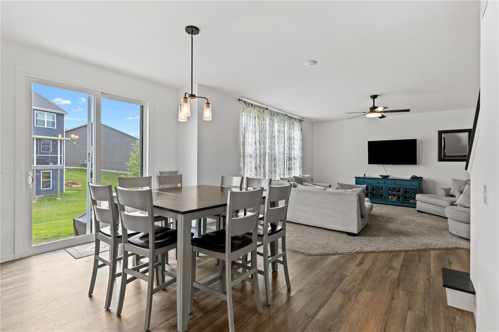 835 Upland Loop
