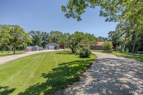 Tiny photo for 2962 County Road 496, New Bloomfield, MO 65063 (MLS # 26030778)