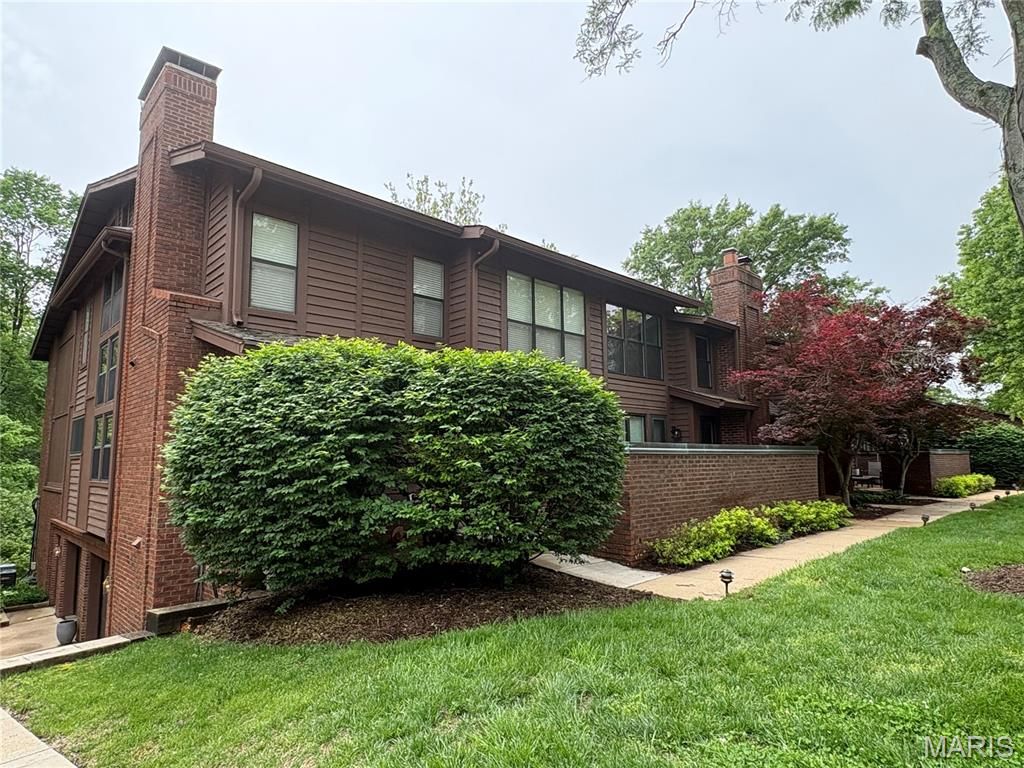 Photo of 2012 Trailcrest Lane #3, St Louis, MO 63122 (MLS # 26027097)