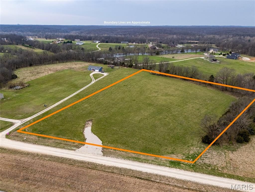 Photo of 00 Highway 61 Outer Road, Bowling Green, MO 63334 (MLS # 26019725)