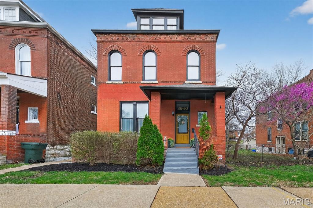 Tyler Place - Residential