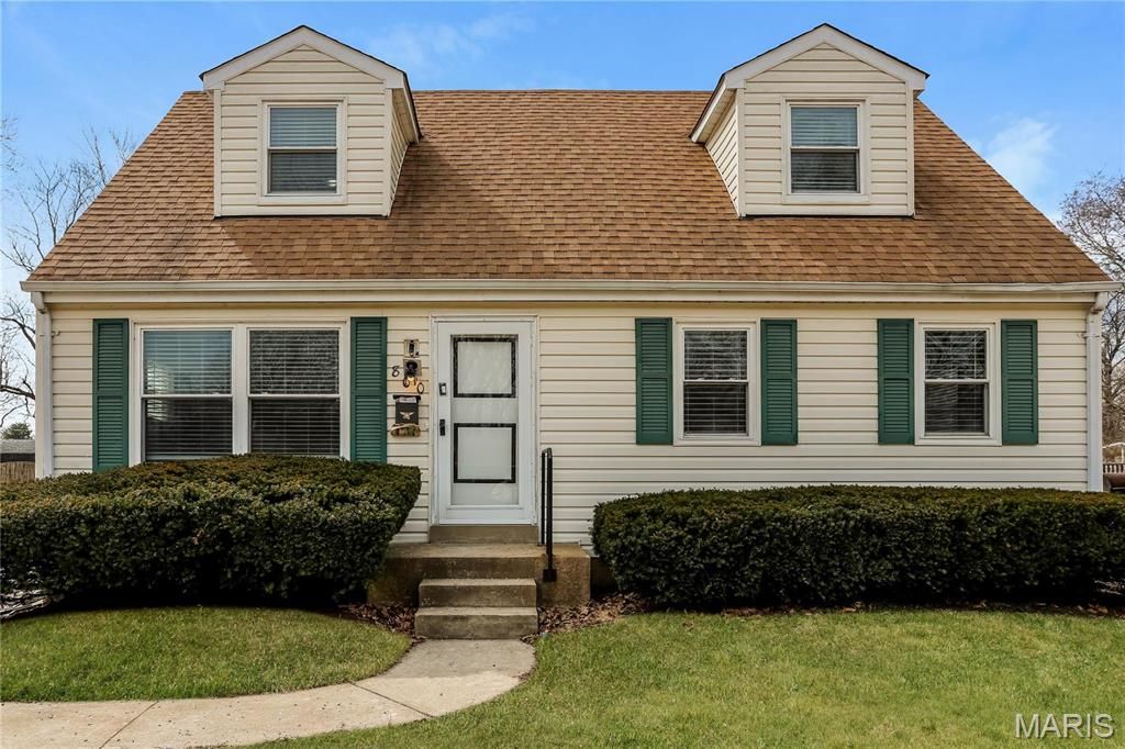 Photo of 800 Tyson Drive, Florissant, MO 63031 (MLS # 25073603)