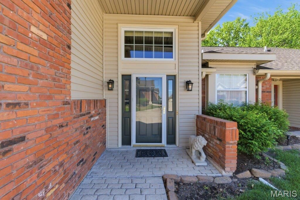 Photo of 12940 Springdale Village Drive, Unincorporated, MO 63146 (MLS # 26025684)