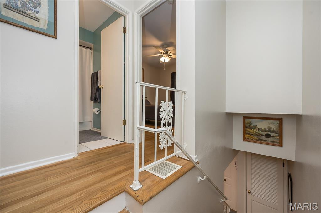 St Louis, Missouri 63122, United States, 2 Bedrooms Bedrooms, ,2 BathroomsBathrooms,Residential,Active,193850