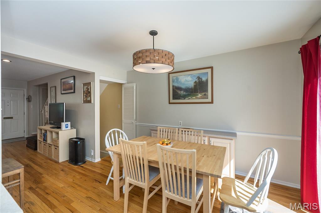 St Louis, Missouri 63122, United States, 2 Bedrooms Bedrooms, ,2 BathroomsBathrooms,Residential,Active,193850