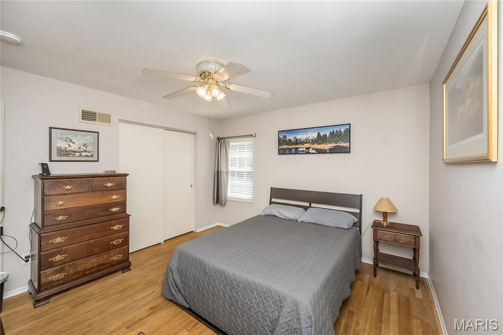 St Louis, Missouri 63122, United States, 2 Bedrooms Bedrooms, ,2 BathroomsBathrooms,Residential,Active,193850