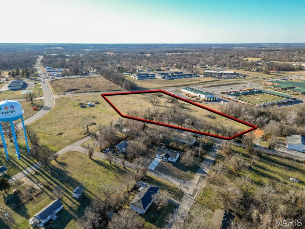 LEBANON ACREAGE - Commercial Sale