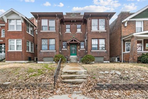 4612 Arsenal Street St Louis MO 63116