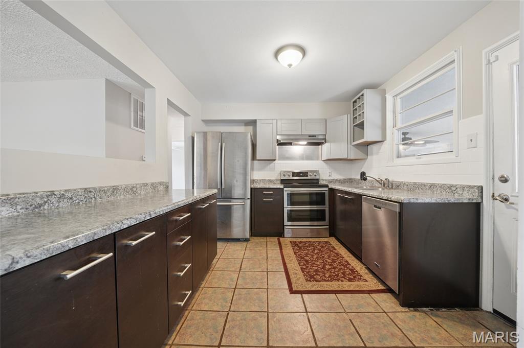 Ballwin Hills Sec 4 - Residential