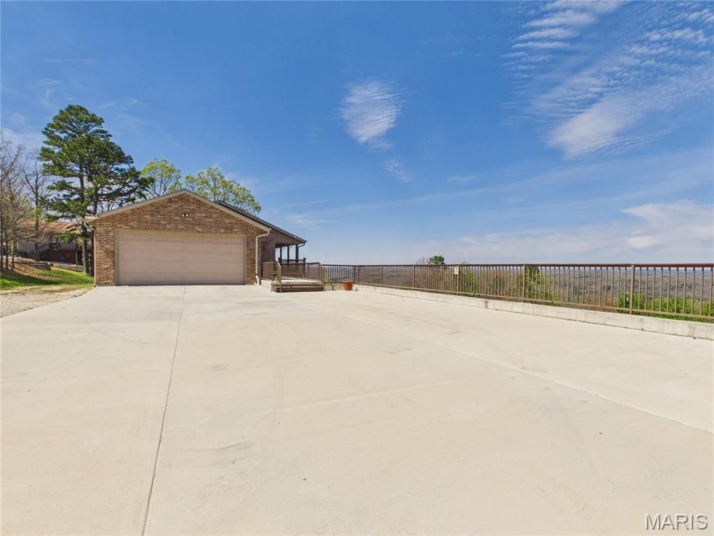 Photo of 353 Skyline Drive, Van Buren, MO 63965 (MLS # 26021170)