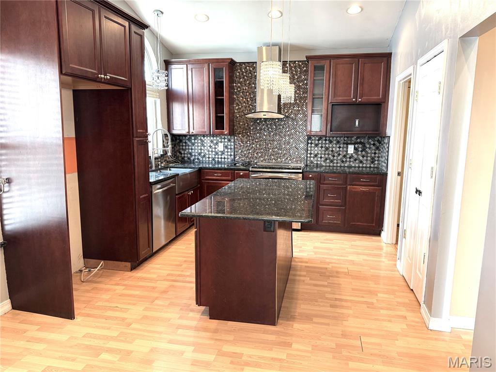 Kingstowne Estates - Residential