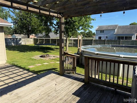 Tiny photo for 207 Linda Drive, Sikeston, MO 63801 (MLS # 26030336)