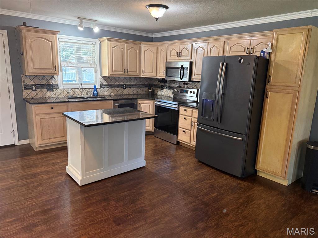 Hunter Acres West 8th Add - Residential