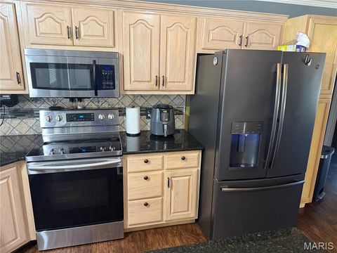 Tiny photo for 207 Linda Drive, Sikeston, MO 63801 (MLS # 26030336)