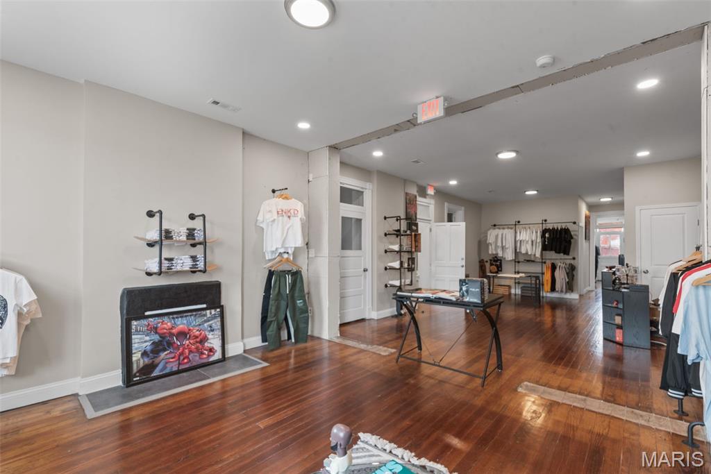 St Louis Commons Add - Commercial Sale