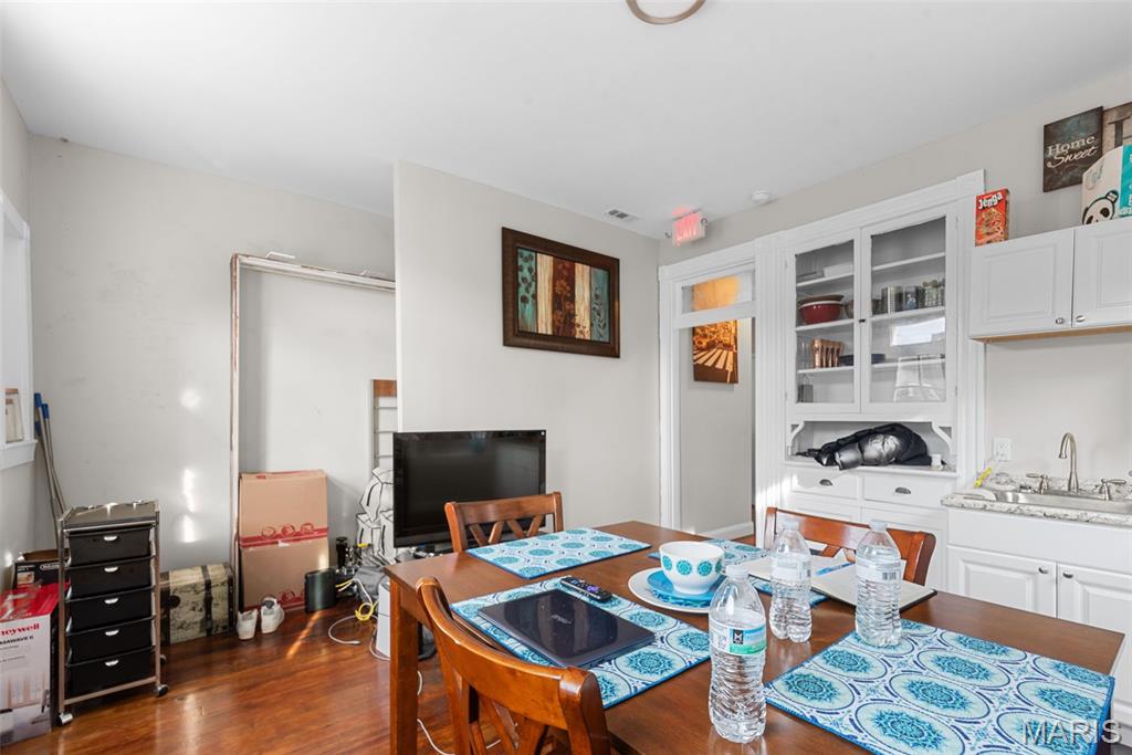 St Louis Commons Add - Commercial Sale