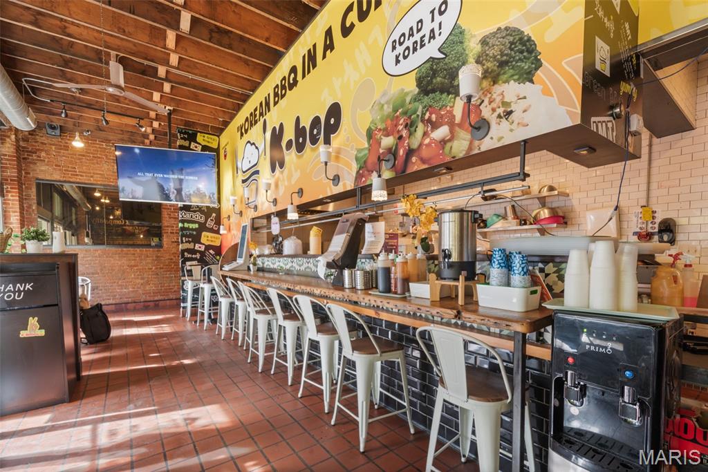 St Louis Commons Add - Commercial Sale