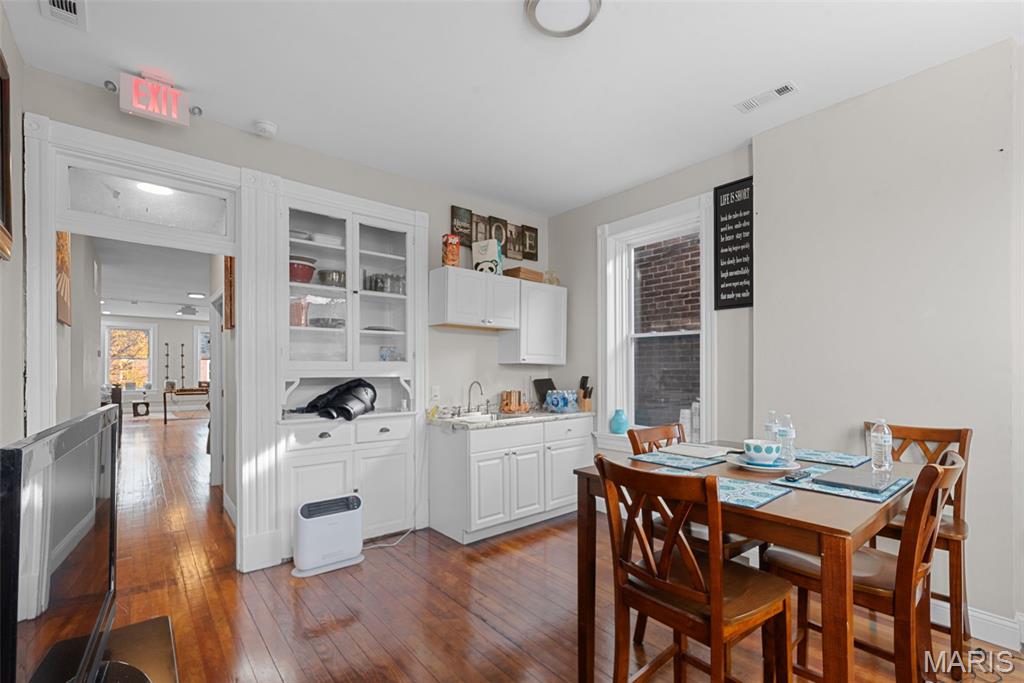 St Louis Commons Add - Commercial Sale