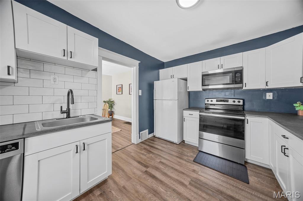 Moline Place - Residential