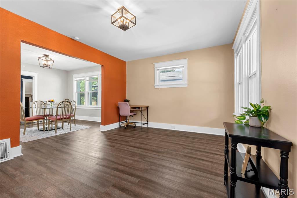 Moline Place - Residential