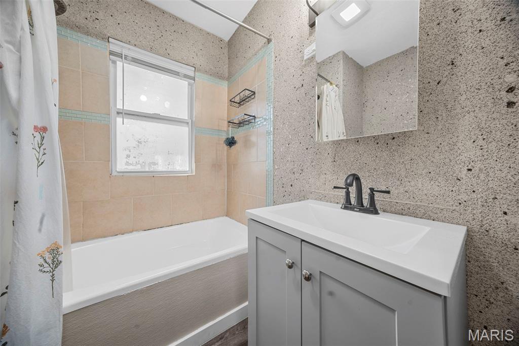 Moline Place - Residential