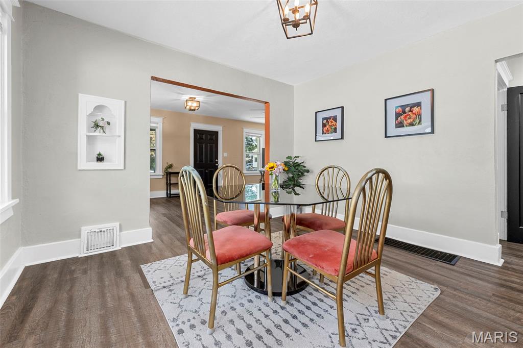 Moline Place - Residential