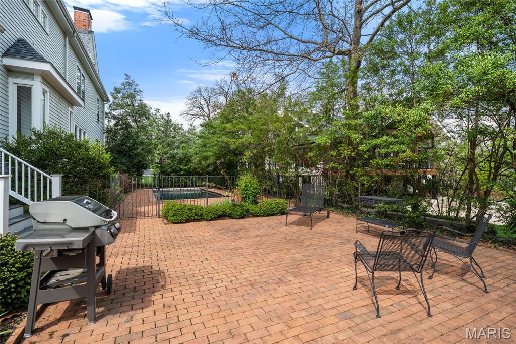 Mary Gore - Residential