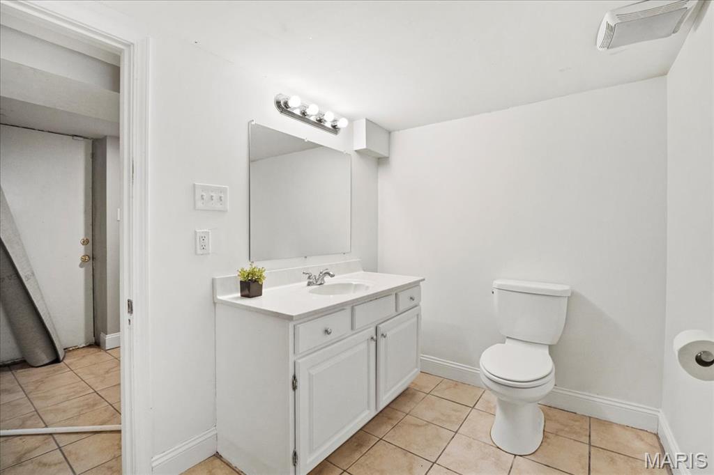 St Louis, Missouri 63104, United States, 3 Bedrooms Bedrooms, ,3 BathroomsBathrooms,Residential,Active,124542