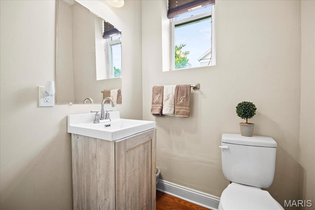 St Louis, Missouri 63104, United States, 3 Bedrooms Bedrooms, ,3 BathroomsBathrooms,Residential,Active,124542