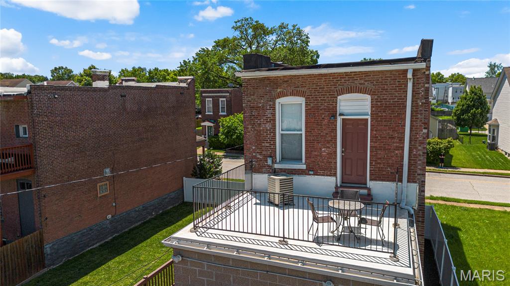 St Louis, Missouri 63104, United States, 3 Bedrooms Bedrooms, ,3 BathroomsBathrooms,Residential,Active,124542