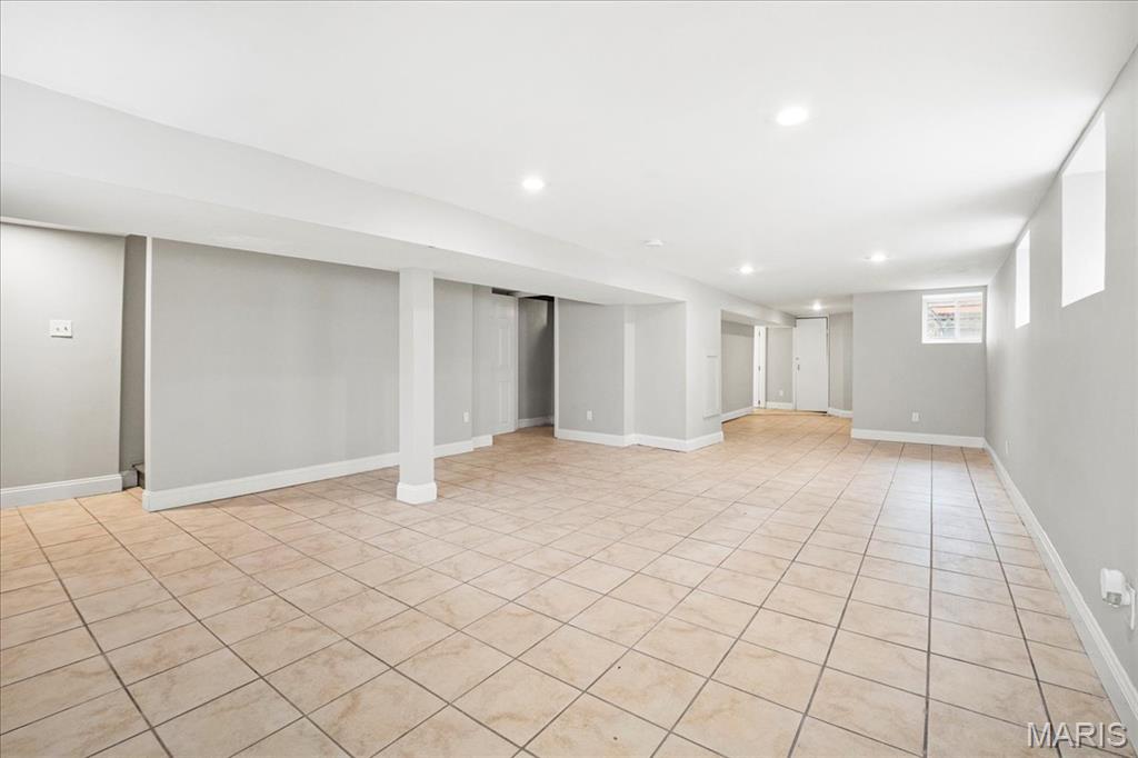 St Louis, Missouri 63104, United States, 3 Bedrooms Bedrooms, ,3 BathroomsBathrooms,Residential,Active,124542