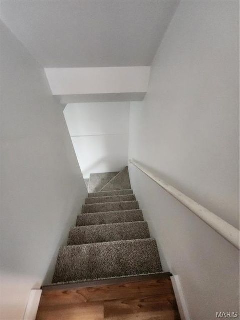 Tiny photo for 836 Woodside Trails Drive, Ballwin, MO 63021 (MLS # 26012459)