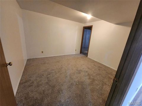 Tiny photo for 836 Woodside Trails Drive, Ballwin, MO 63021 (MLS # 26012459)