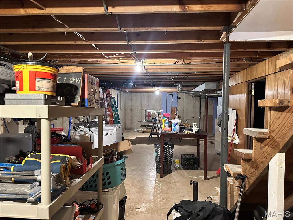 Country Club Hills - Residential