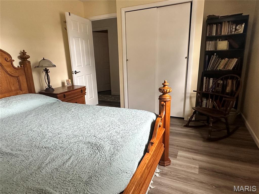 Country Club Hills - Residential