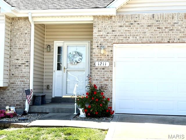 1211 Windcrest Circle