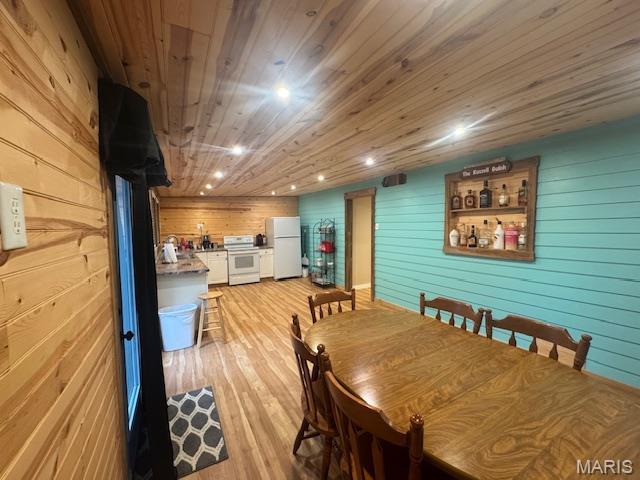 Maple Grove - Residential