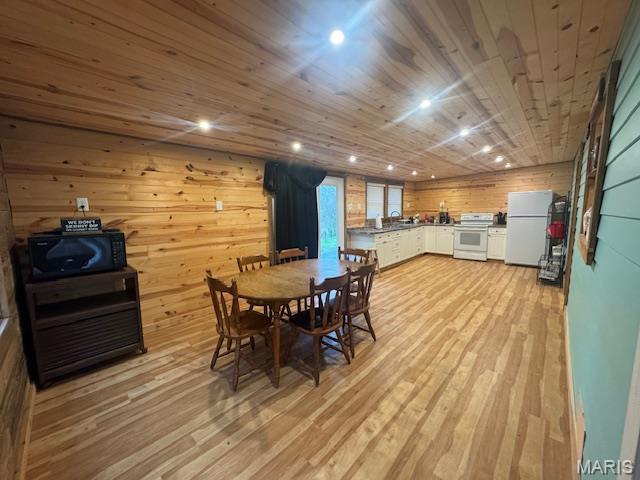 Maple Grove - Residential