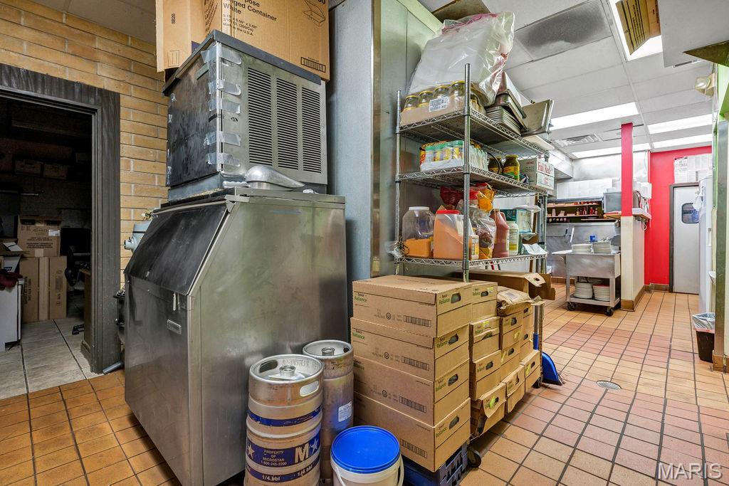 Western Plaza Add - Commercial Sale