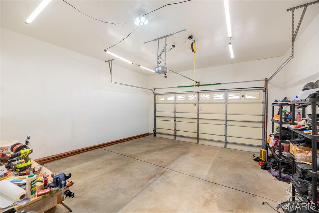 Villas At Whispering Oaks #3 - Residential