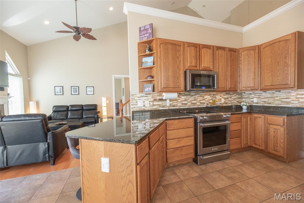 Villas At Whispering Oaks #3 - Residential