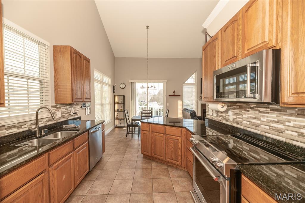 Villas At Whispering Oaks #3 - Residential