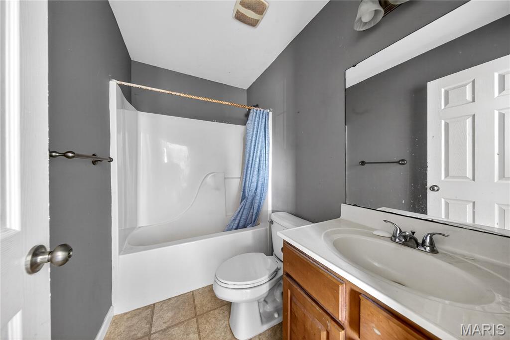 Materdie Place Condo - Residential