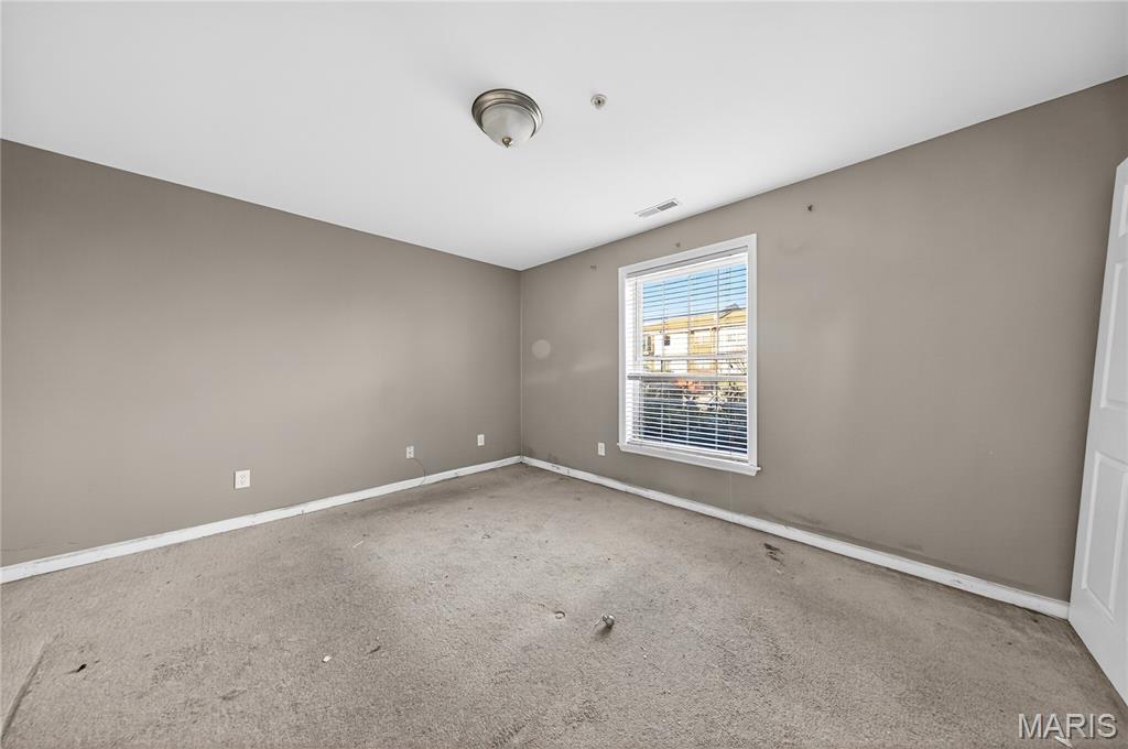 Materdie Place Condo - Residential