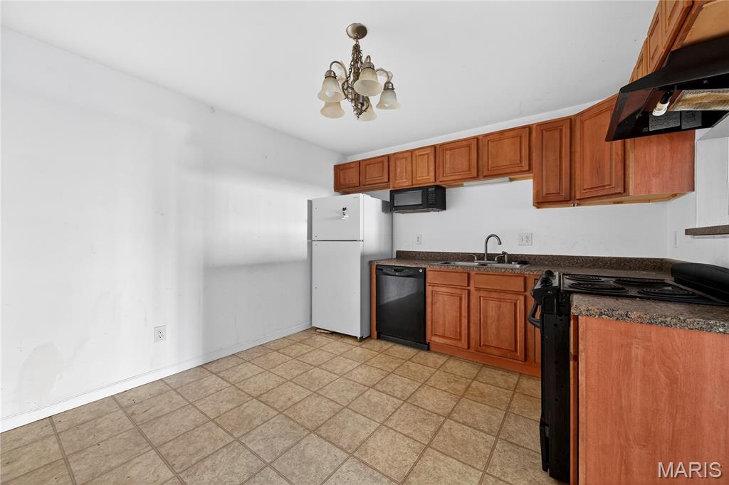 Materdie Place Condo - Residential