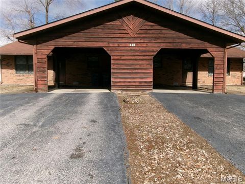 306 Hazel Street Troy IL 62294